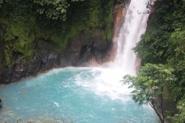 Rio Celeste Blue Waterfall Trip