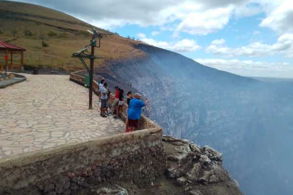 Nicaragua Volcano and Culture Day Tour