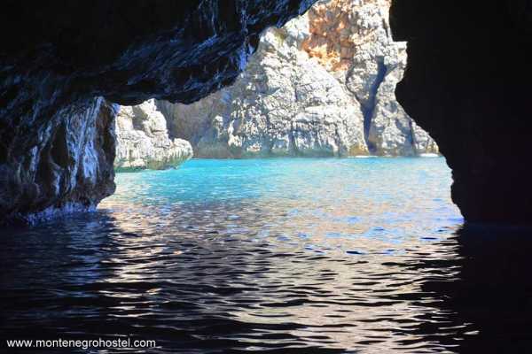 KOTOR SPEED BOAT TOUR WITH MH TRAVEL