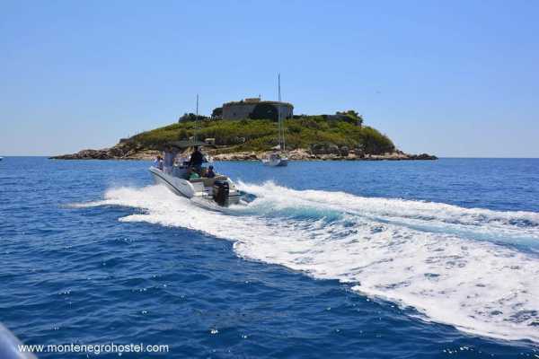 KOTOR SPEED BOAT TOUR WITH MH TRAVEL