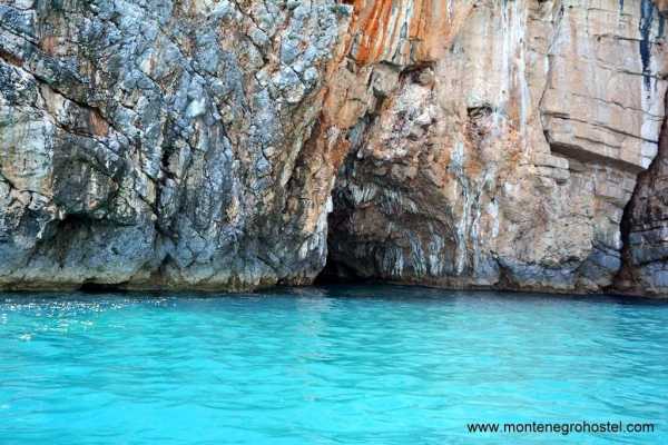KOTOR SPEED BOAT TOUR WITH MH TRAVEL