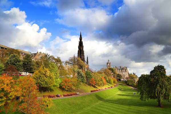 3-hour Edinburgh Private City Tour