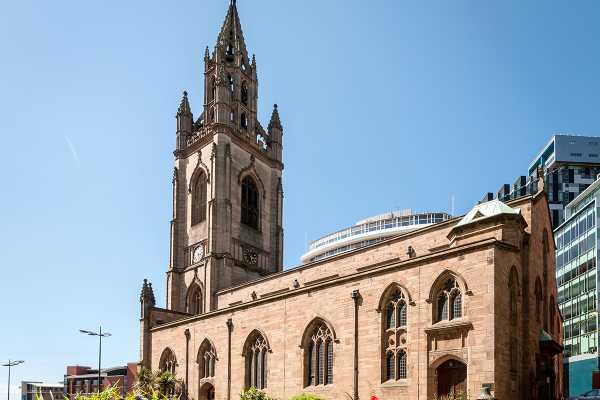 2-hour Liverpool Highlights Private Tour