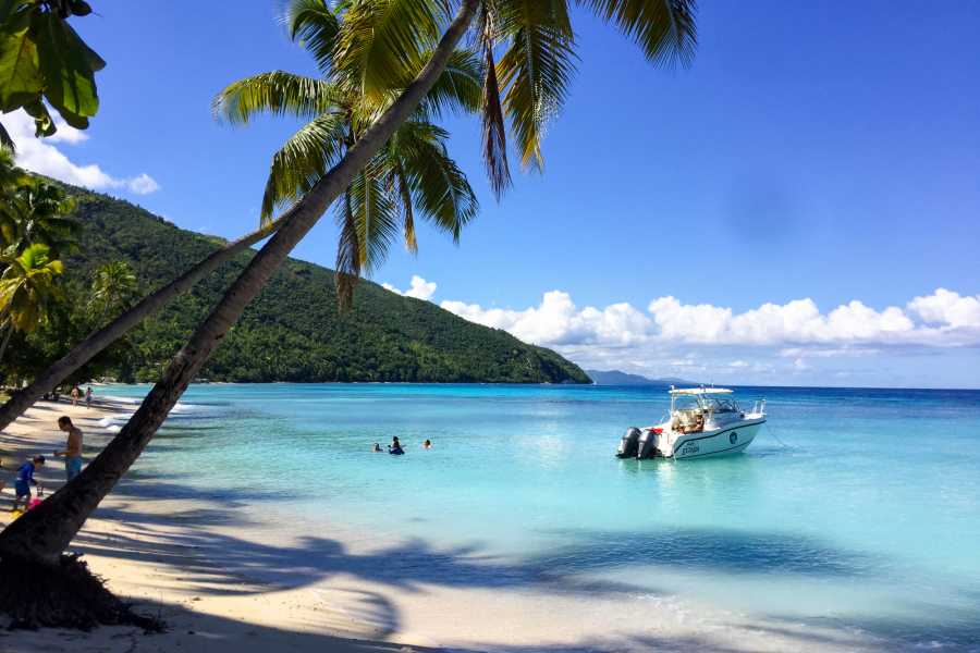 Marina Blue Haiti Excursion en bateau sur la plage de Kokoye