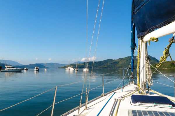 Angra dos Reis Island Exploration Cruise