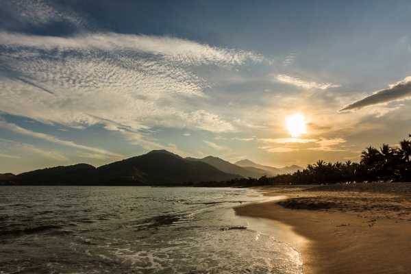 Angra dos Reis Island Exploration Cruise