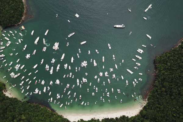 Angra dos Reis Island Exploration Cruise