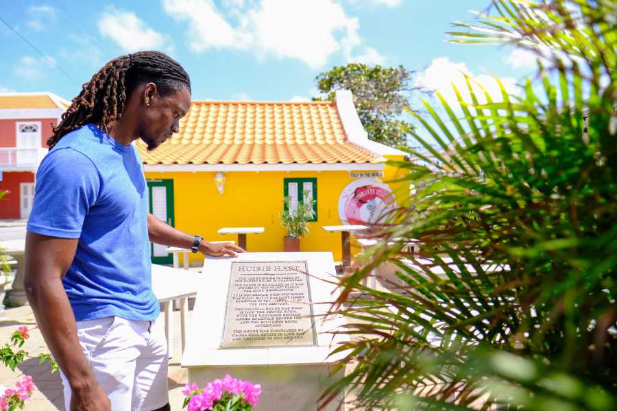 Experitours 'Historic' and Cultural Downtown Walking Tour Aruba