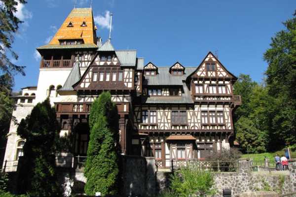 BV02 - Day Tour Around Brașov:Castles, Fortresses & Legends