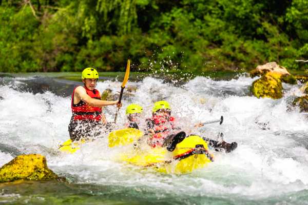 WHITEWATER RAFTING on Cetina river from SPLIT