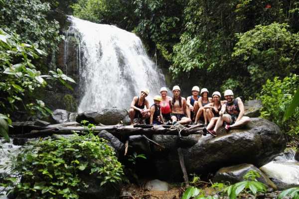 SHARE CANYONING TOUR