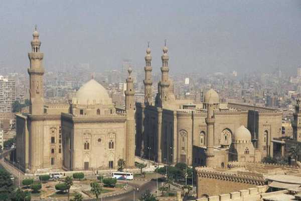 Cairo excursions from Dahab by bus