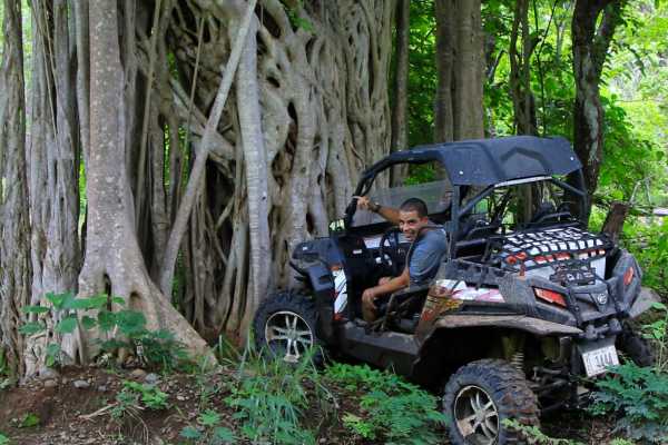 Jungles and Mountains Buggy Tour