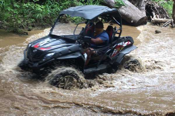 Jungles and Mountains Buggy Tour