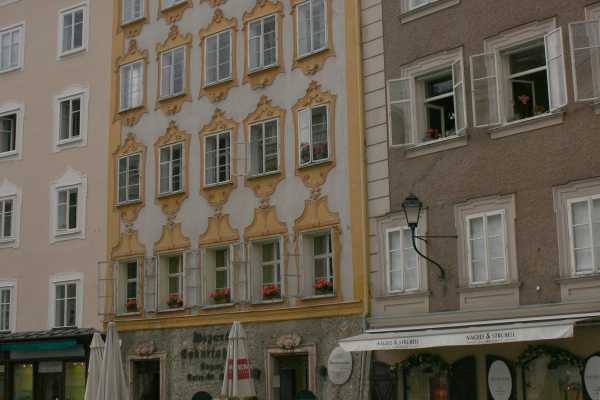 Old Town Walking Tour  2 pm official
