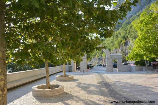 OSTROG MONASTERY & NIKSIC TOUR WITH MH TRAVEL