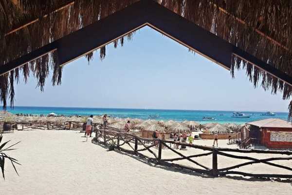 Paradise Island Snorkeling Trip from Hurghada