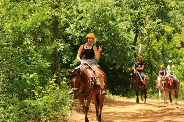 Diamante Horseback Riding Tour