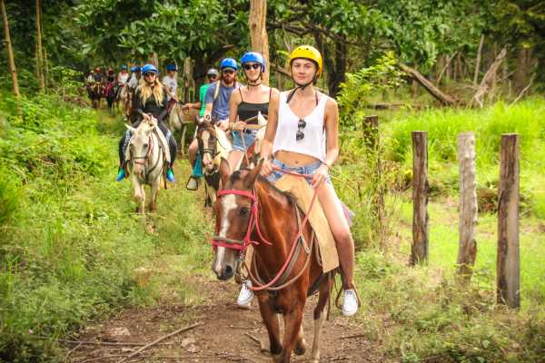 Diamante Horseback Riding Tour