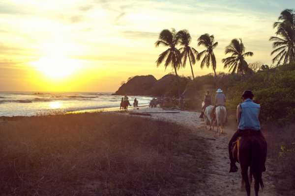 Diamante Horseback Riding Tour