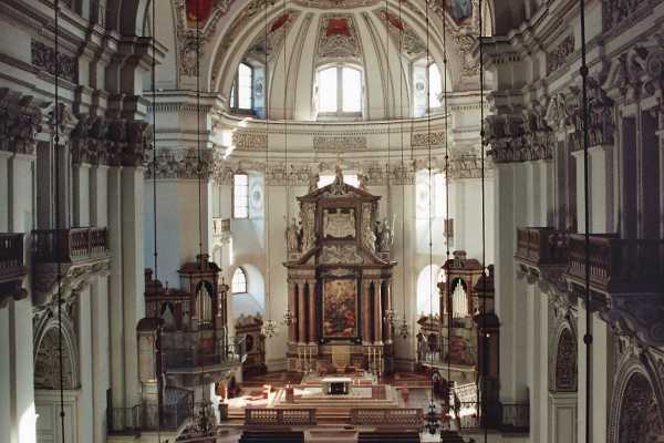 Private Classical Salzburg Walking Tour - (up to 10 participants)