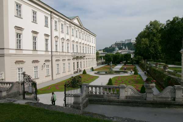 Private Classical Salzburg Walking Tour - (up to 10 participants)