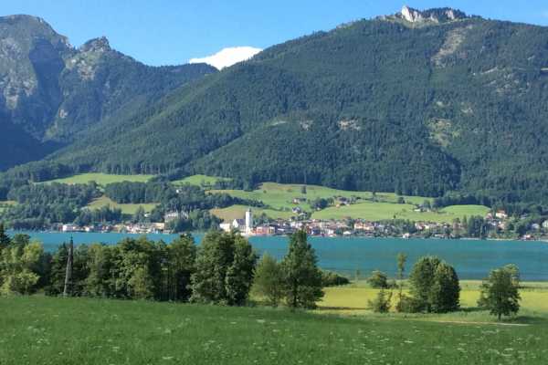 Lakes and mountains Private Tour 4 hours