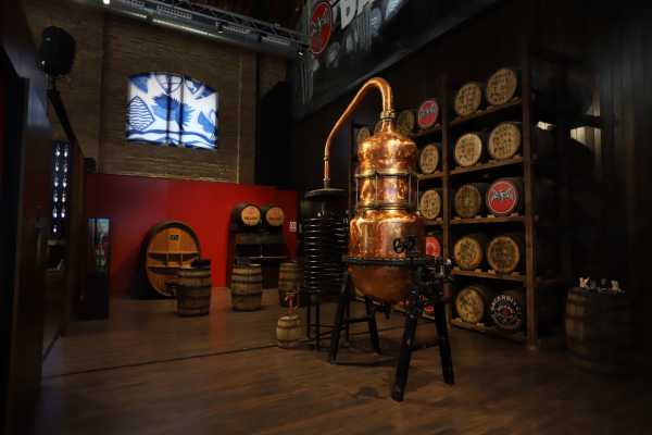 CASA BACARD&Iacute; Sitges - Guided Discovery Tour