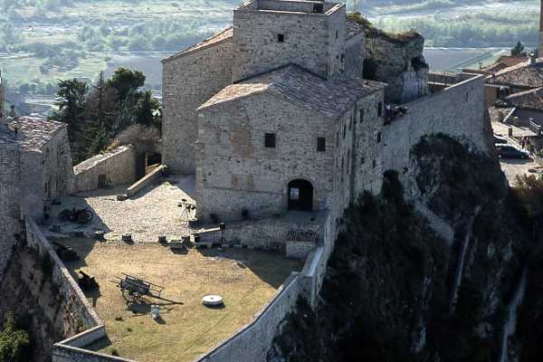 Fonte Sito Associazione Pro Loco di Verucchio Fonte Sito Associazione Pro Loco di Verucchio