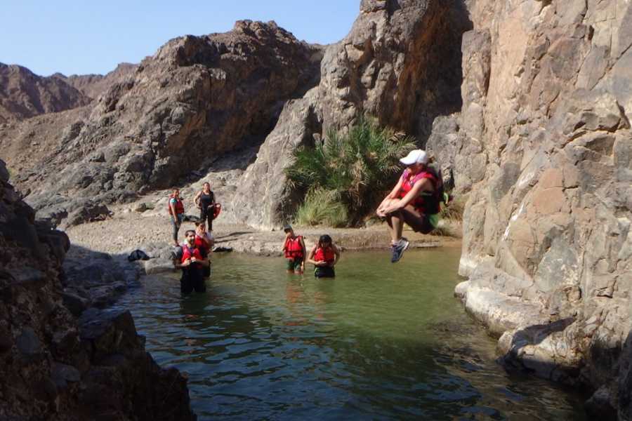 Adventurati Outdoor Canyoning and Wadi Drive with Local Lunch - UAE