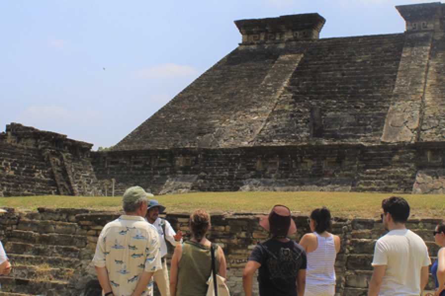 Tour a Tajín y Papantla desde Papantla - Tours y Tickets Operador ...