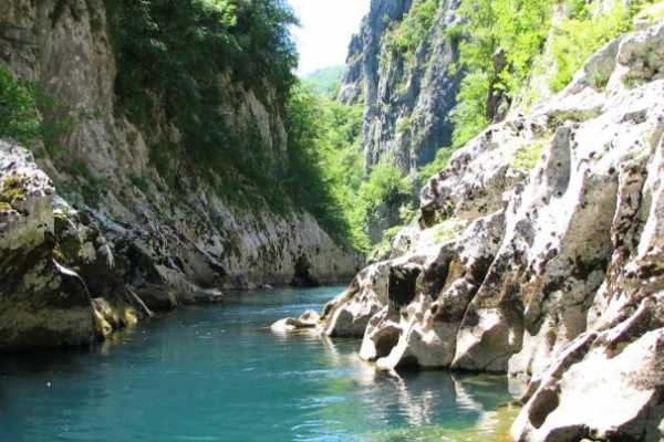 Neretva river rafting