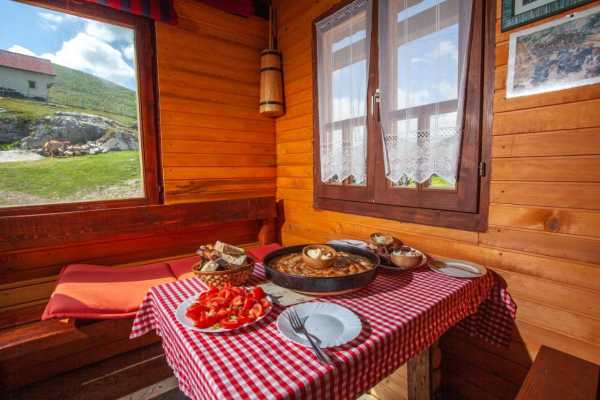 Via Dinarica's Mediterranean and inland route from Croatia to Bosnia