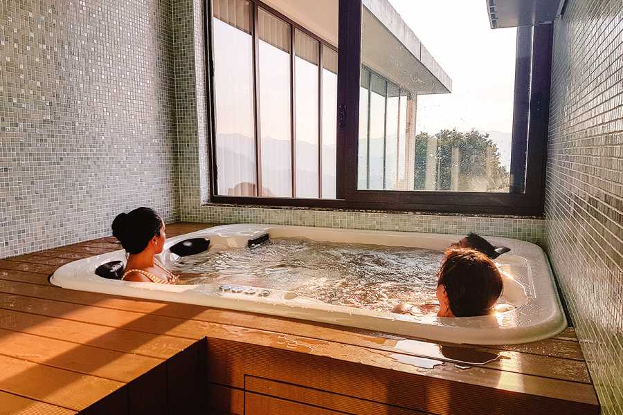 Ger&ecirc;s Holidays Pousadela Village & Semana Santa