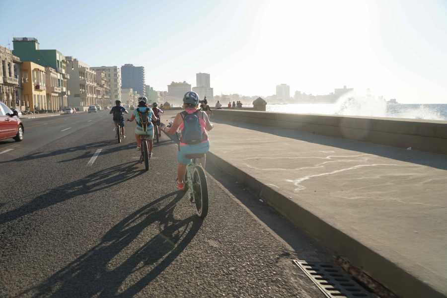 Cubyke Travel Einzigartige Kombi mit E-Bike und BMW-Enduro - PRIVAT