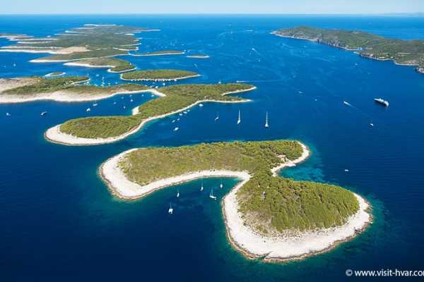 Speedboat trip to Brač, Hvar & Pakleni Islands