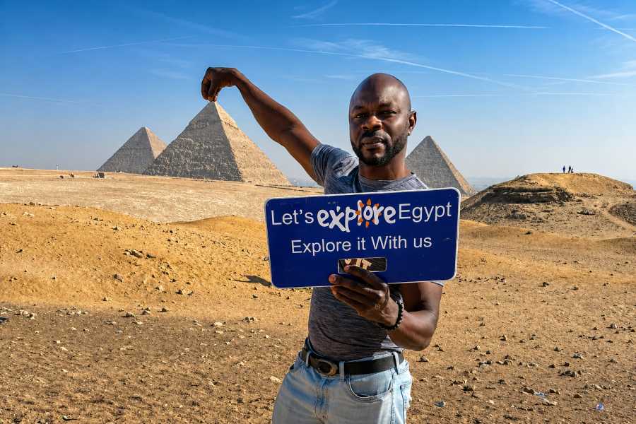 Let`s Explore Egypt Short layover tour to Giza pyramids and Sphinx