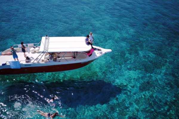 Blue cave excursion / Kabina boats