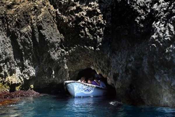 Blue cave excursion / Kabina boats