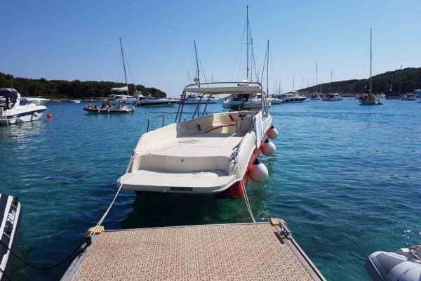 Boat transfer Split (Airport) - Hvar / Kabina boats