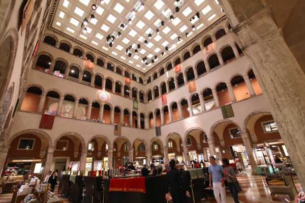 Private Tour from Salzburg to Venice (via Dolomites - 4 days)