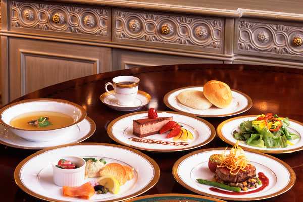 Private In-Home Chef Service