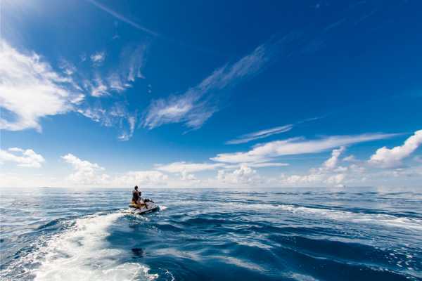 Catalinas Islands Jet Ski and Snorkel Tour