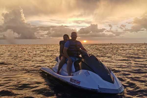 Catalinas Islands Jet Ski and Snorkel Tour