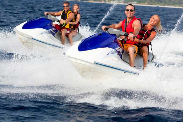 Catalinas Islands Jet Ski and Snorkel Tour