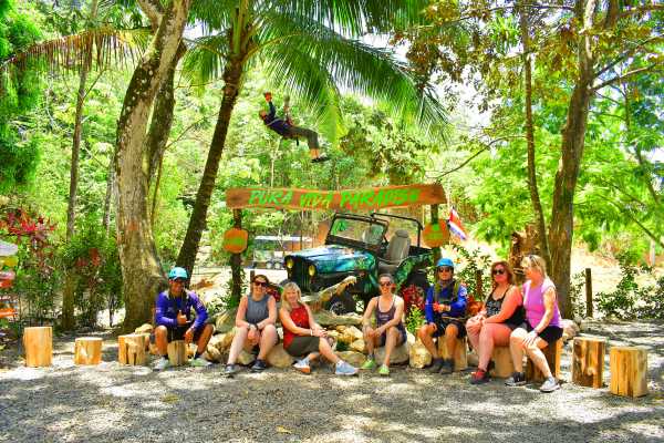 Canopy Zip-Line Tour Los Sue&ntilde;os