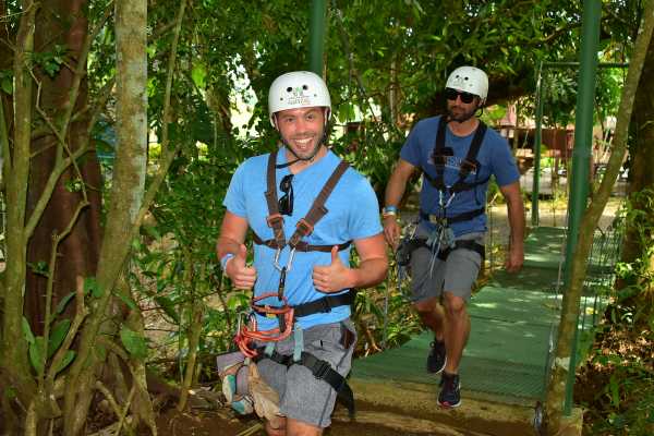 Canopy Zip-Line Tour Los Sue&ntilde;os
