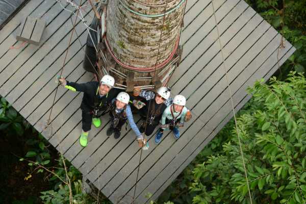 Canopy Zip-Line Tour Los Sue&ntilde;os