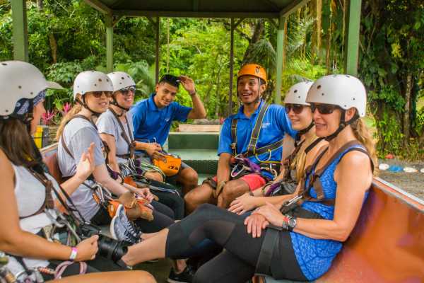 Canopy Zip-Line Tour Los Sue&ntilde;os