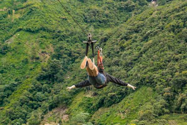 Canopy Zip-Line Tour Los Sue&ntilde;os